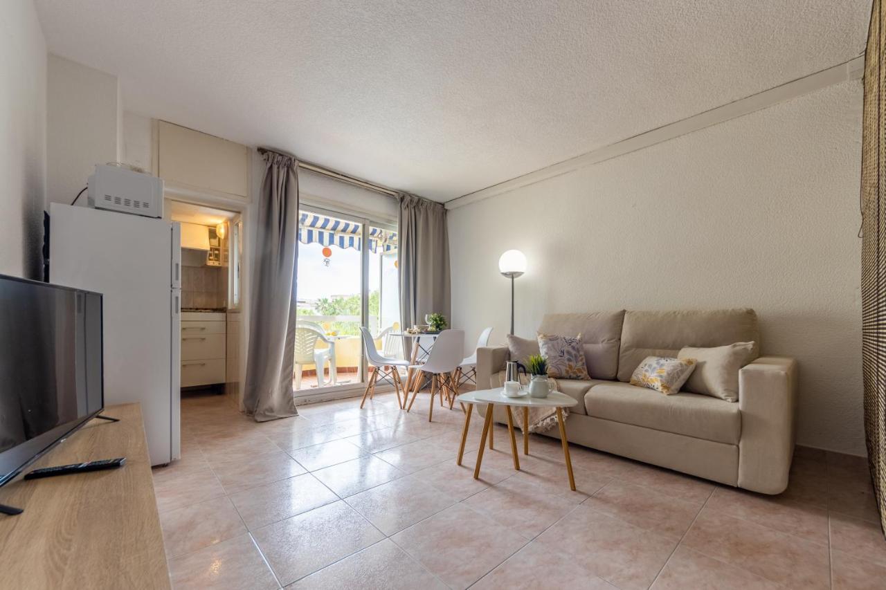 Apartamentos Alboran-Arysal Салоу Екстериор снимка