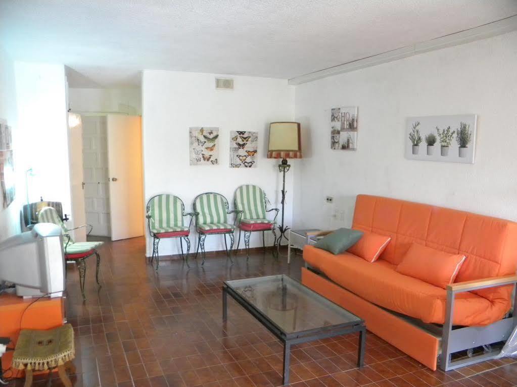 Apartamentos Alboran-Arysal Салоу Екстериор снимка